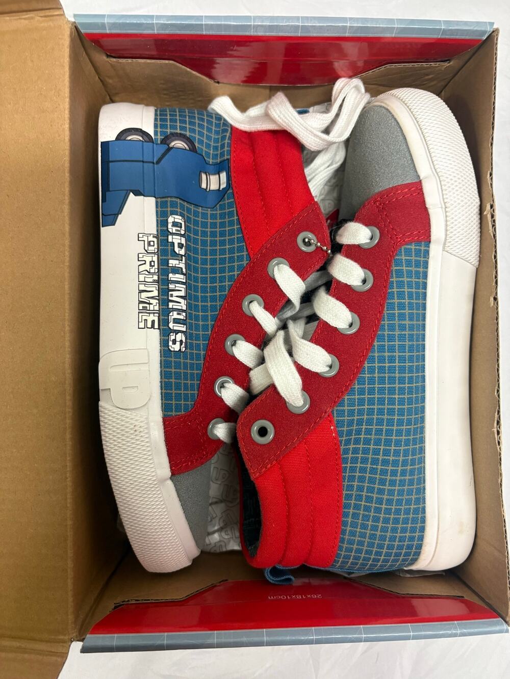 UP Kids Transformers shoes size 3 Youth new with box